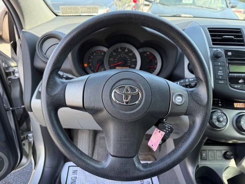 Used 2011 Toyota RAV4 4WD w/ Base L4 Extra Value Pkg image 13