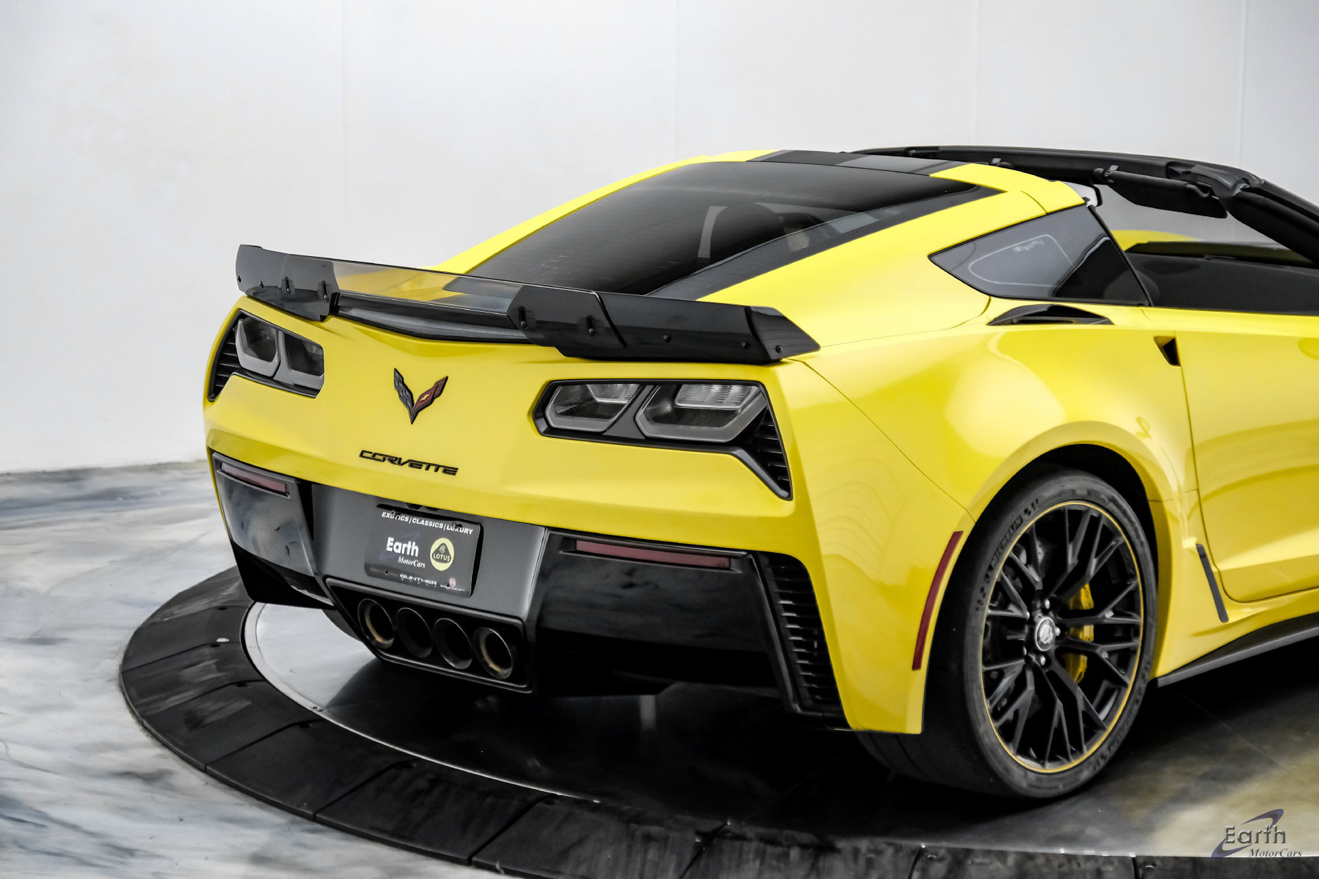 Used 2016 Chevrolet Corvette Z06 w/ C7.r Special Edition RWD image 22