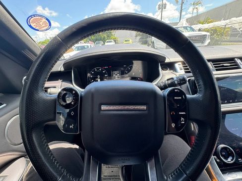 Used 2018 Land Rover Range Rover Sport HSE AWD/4WD image 22
