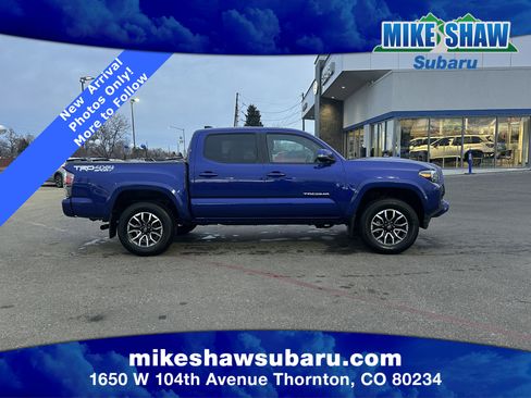 Used 2023 Toyota Tacoma TRD Sport image 12