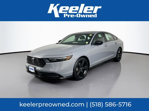 Used 2023 Honda Accord Sport image 1