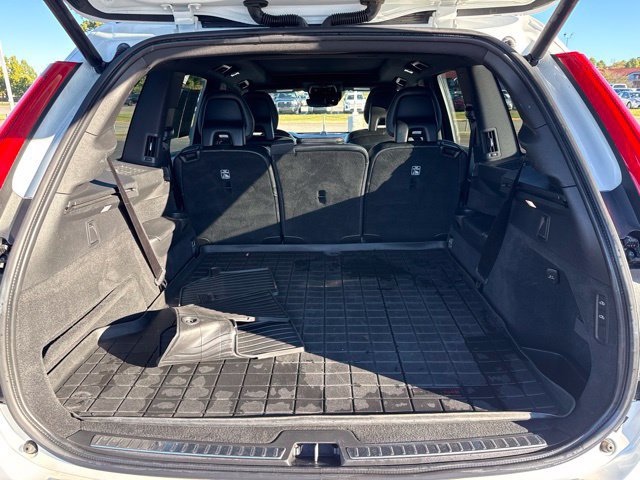 Used 2017 Volvo XC90 T6 R-Design w/ Vision Package AWD/4WD image 19