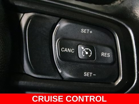 Used 2021 Jeep Gladiator Sport AWD/4WD image 16