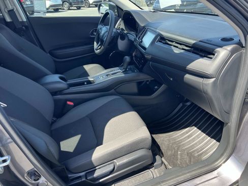 Certified 2022 Honda HR-V EX image 30
