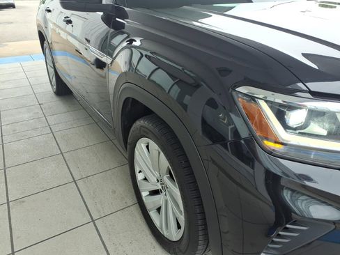 Used 2022 Volkswagen Atlas Cross Sport SE AWD/4WD image 21