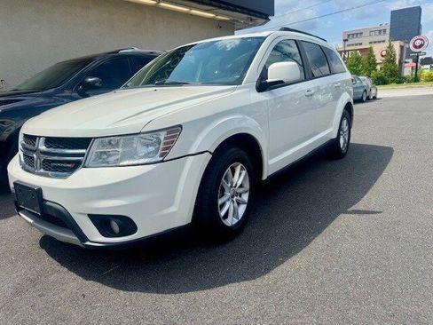 Used 2013 Dodge Journey SXT w/ Comfort/Convenience Group image 6