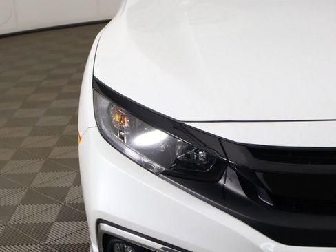 Used 2019 Honda Civic EX-L image 12