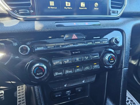 Used 2022 Kia Sportage Nightfall Edition w/ Nighfall AWD Premium Package image 27