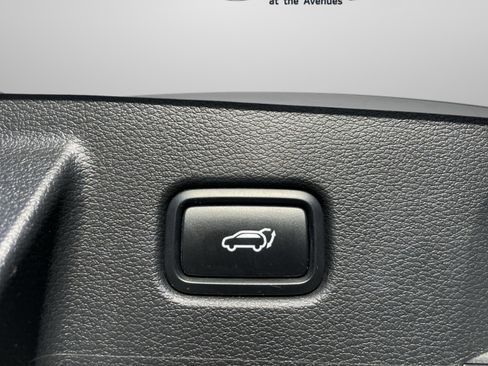 Used 2020 Kia Telluride EX w/ EX Premium Package image 9