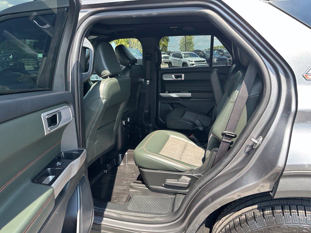 Used 2023 Ford Explorer Timberline w/ Timberline Technology Package AWD/4WD image 18