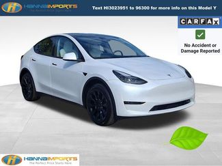 Used 2024 Tesla Model Y Long Range video 1