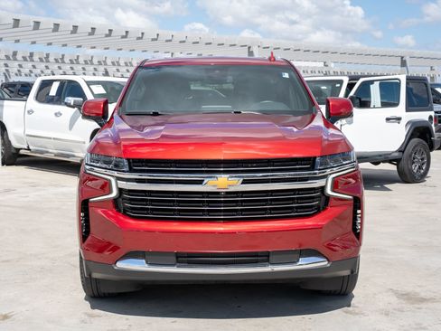 Used 2023 Chevrolet Tahoe LT w/ Luxury Package image 2