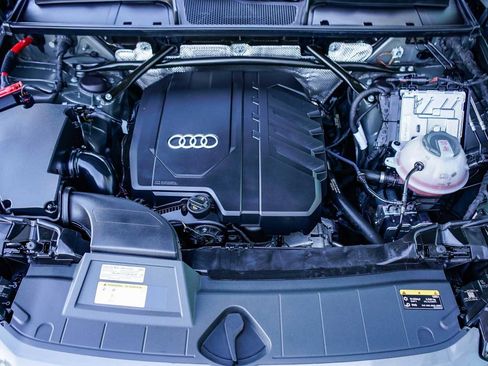 Used 2023 Audi Q5 2.0T Premium w/ Convenience Package image 27