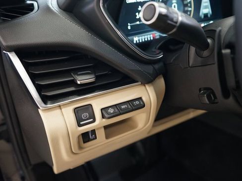 Used 2022 Cadillac CT5 Premium Luxury image 32