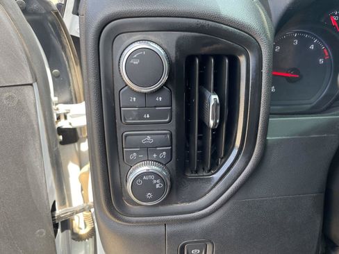 Used 2024 GMC Sierra 2500 Pro w/ Convenience Package AWD/4WD image 12