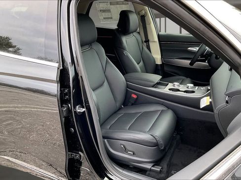 New 2026 Genesis GV70 2.5T Select AWD/4WD image 9