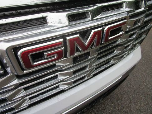 New 2026 GMC Terrain Denali AWD/4WD image 25