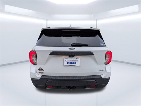 Used 2021 Ford Explorer Timberline image 5