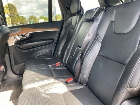 Used 2018 Volvo XC90 T6 Inscription w/ Convenience Package image 11
