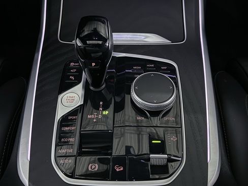 Used 2022 BMW X7 xDrive40i w/ M Sport Package image 47