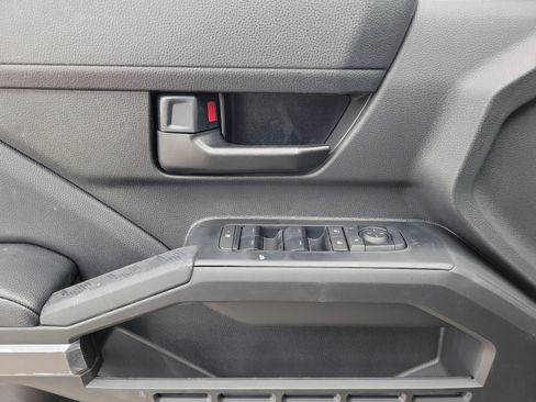 New 2026 Toyota Tacoma SR5 image 17