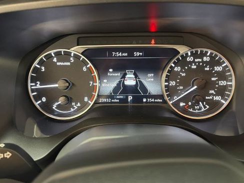 Certified 2025 Nissan Rogue SV AWD/4WD image 25
