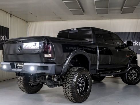 Used 2017 RAM 2500 Laramie w/ Sport Appearance Group image 8