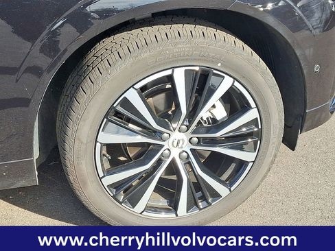 Certified 2025 Volvo XC60 B5 Plus w/ Protection Package Premier image 9