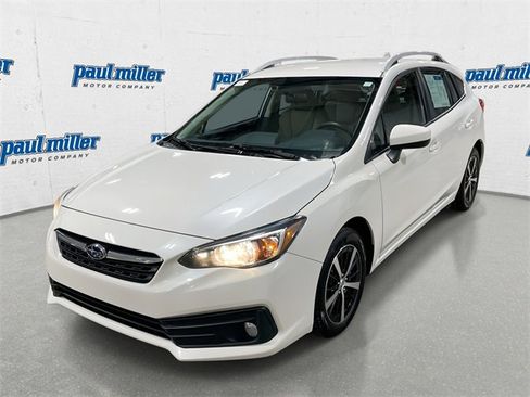 Used 2021 Subaru Impreza Premium image 1