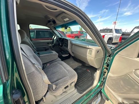 Used 1999 Chevrolet Silverado 2500 LS AWD/4WD image 11