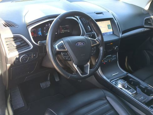 Used 2019 Ford Edge SEL w/ Equipment Group 201A image 11