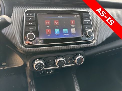 Used 2019 Nissan Kicks S w/ Exterior Electronics Package image 15