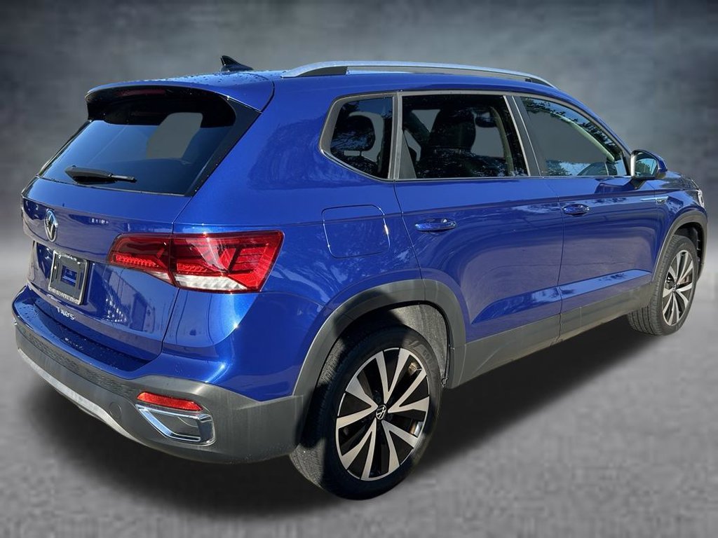 Certified 2023 Volkswagen Taos SE FWD image 6