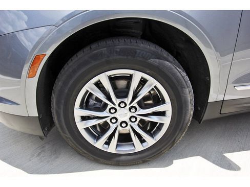 Used 2022 Cadillac XT5 Premium Luxury FWD image 31