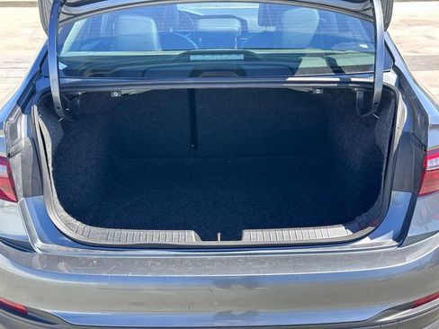 Used 2024 Volkswagen Jetta SE FWD image 22