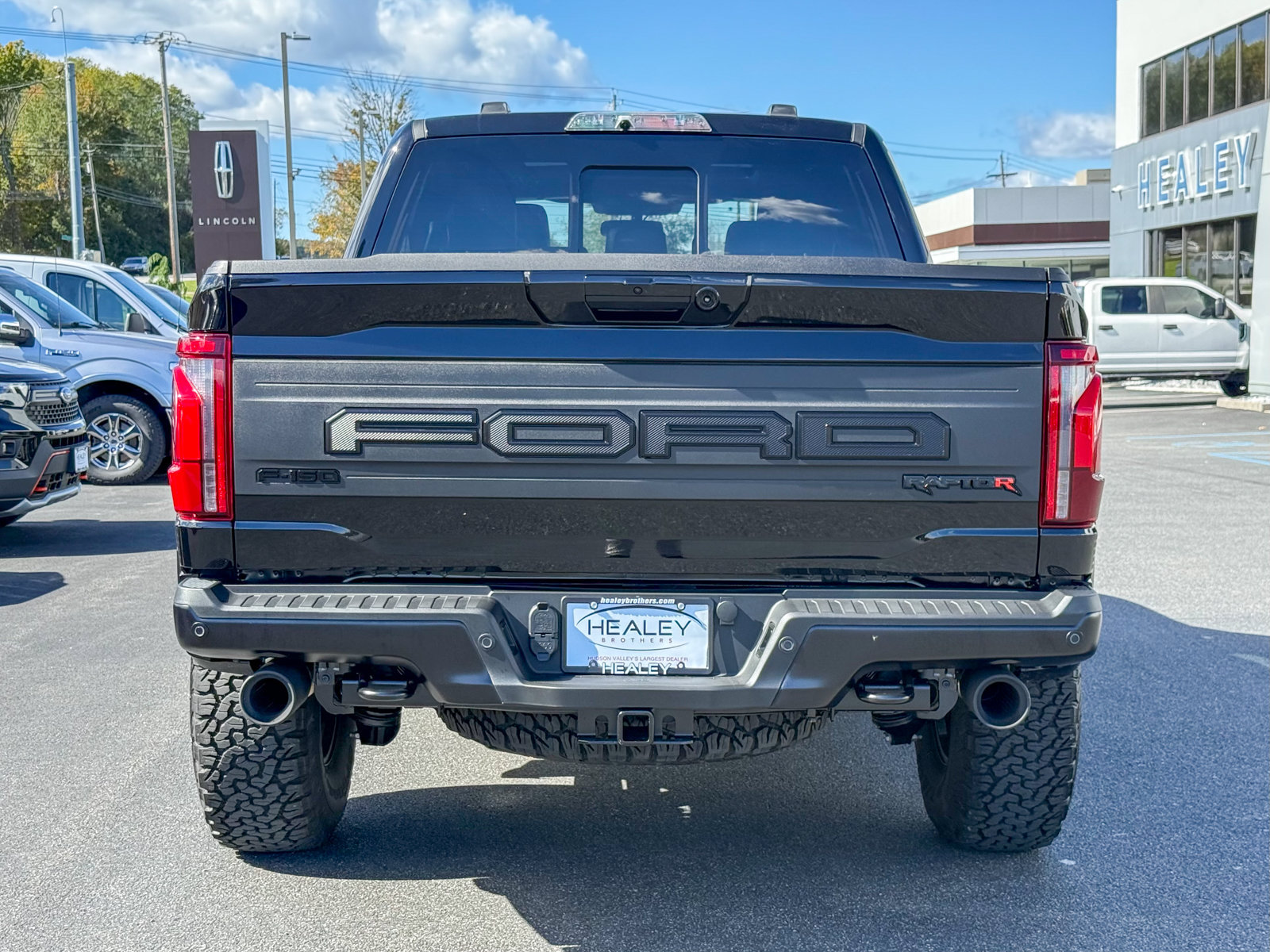 Certified 2026 Ford F150 Raptor w/ Equipment Group 803A Raptor R AWD/4WD image 5