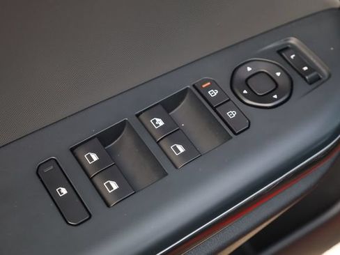 Used 2025 Kia K4 FWD image 14