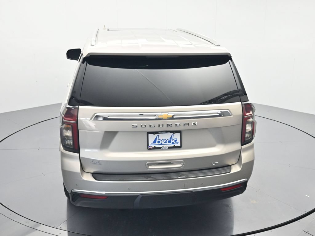 Certified 2024 Chevrolet Suburban LT w/ LT Signature Plus Package AWD/4WD image 37