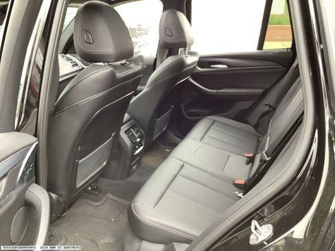 Used 2024 BMW X3 sDrive30i w/ Convenience Package image 13