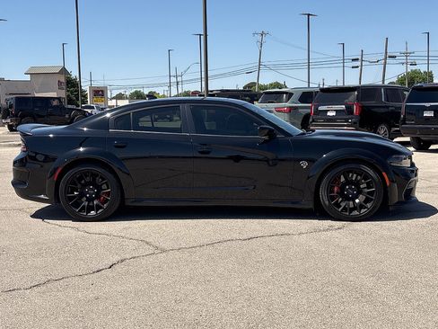 Used 2023 Dodge Charger SRT Hellcat w/ Harman/Kardon Audio Group RWD image 5