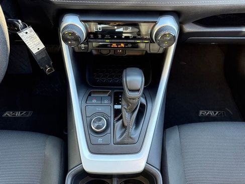 Certified 2025 Toyota RAV4 LE image 20