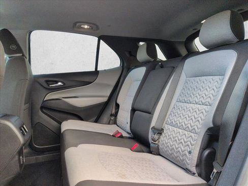 Used 2023 Chevrolet Equinox LT w/ Driver Convenience Package FWD image 17