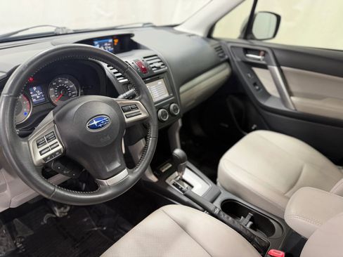 Used 2015 Subaru Forester 2.5i Limited AWD/4WD image 21