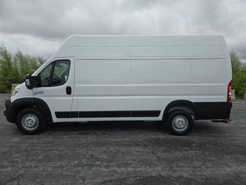 Used 2024 RAM ProMaster 3500 w/ Delivery Van Package image 2