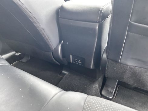 Used 2024 Mitsubishi Eclipse Cross SE image 17