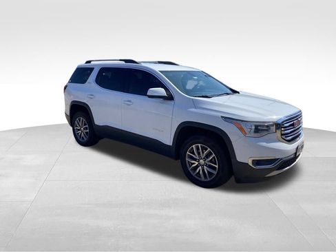 Used 2017 GMC Acadia SLE FWD image 9