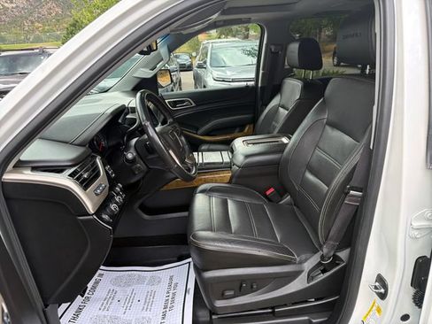 Used 2017 GMC Yukon XL Denali w/ Open Road Package AWD/4WD image 9