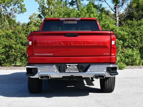 Used 2019 Chevrolet Silverado 1500 LTZ w/ LTZ Premium Package AWD/4WD image 5