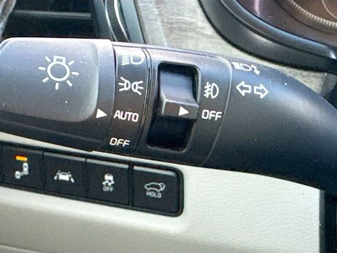 Used 2021 Kia Telluride SX w/ SX Prestige Package image 13