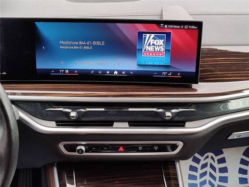 Used 2025 BMW X5 xDrive40i image 21